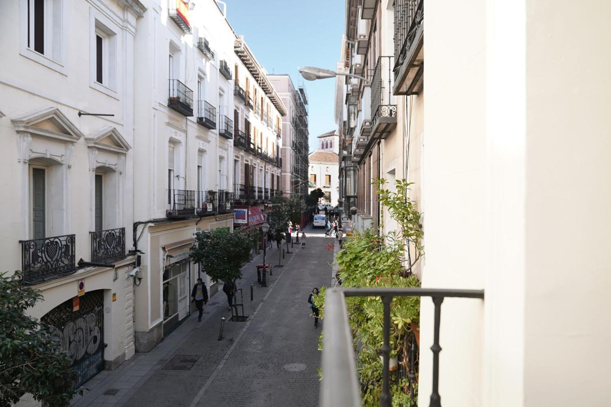 Numa Madrid Luna Kültér fotó