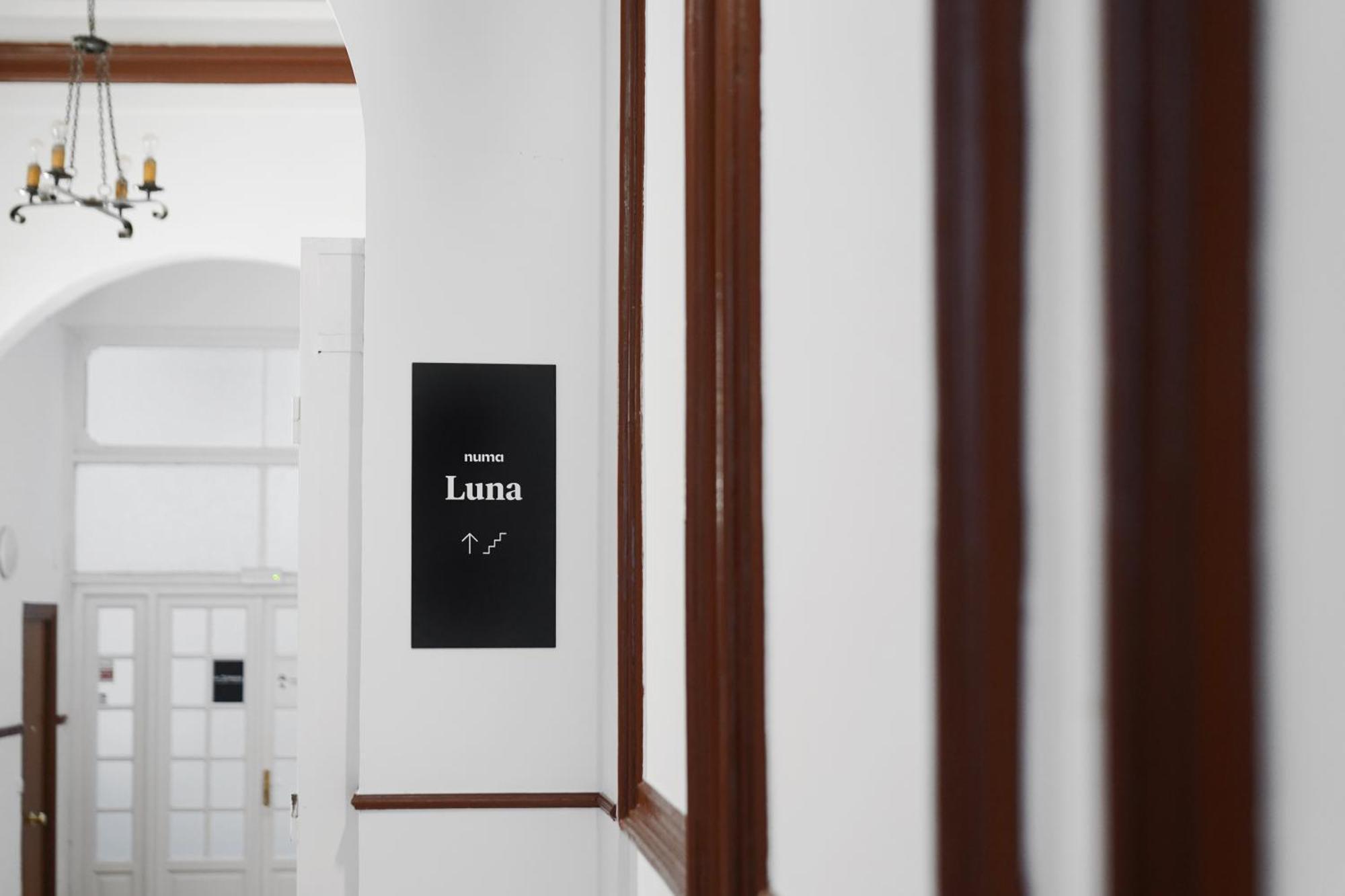 Numa Madrid Luna Kültér fotó